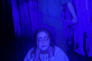 Фотография перформанса Тени заброшенной больницы от компании 13 грехов (Фото 3)